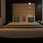 B - Llions Old Delhi Gurgaon Rd Hotel